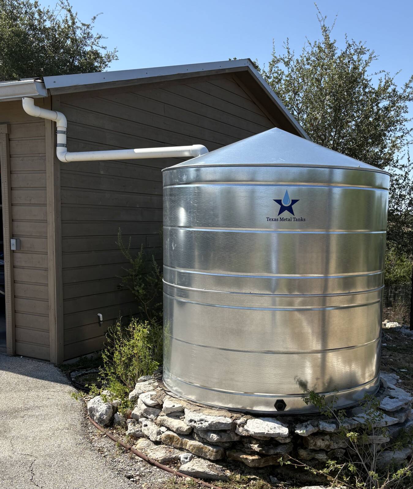 1200 Gallon Galvanized Rainwater Collection Tank